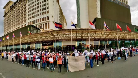 Naga World Protesters Demand NagaCorp Obeys Labour Laws in gambling.